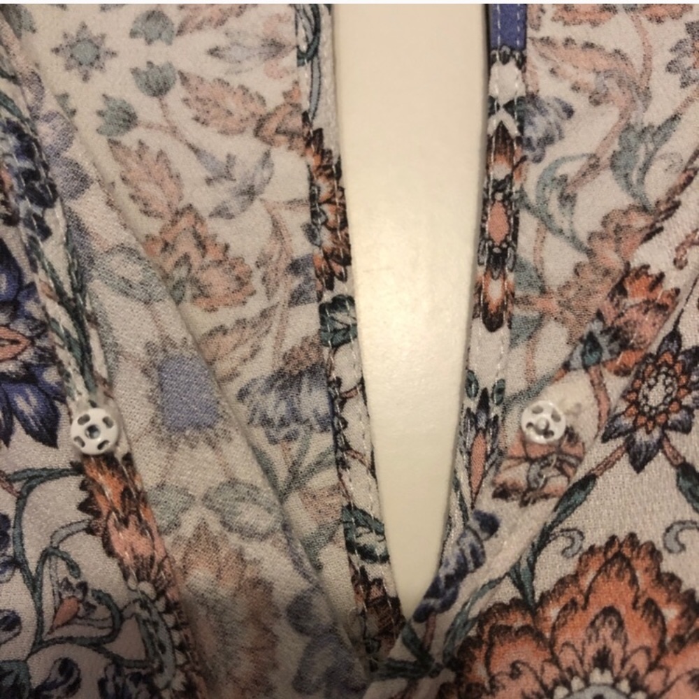 Aeropostale Floral Romper - Picture 7 of 8